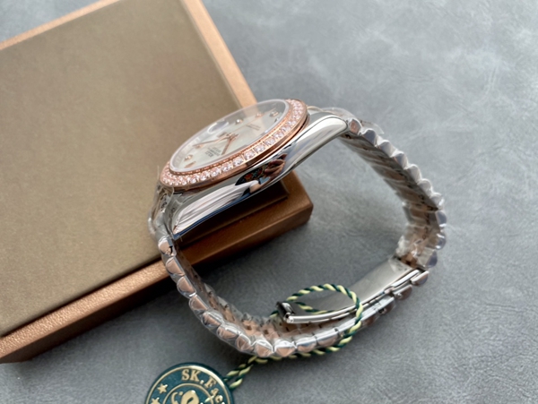 激安ロレックス内部構造